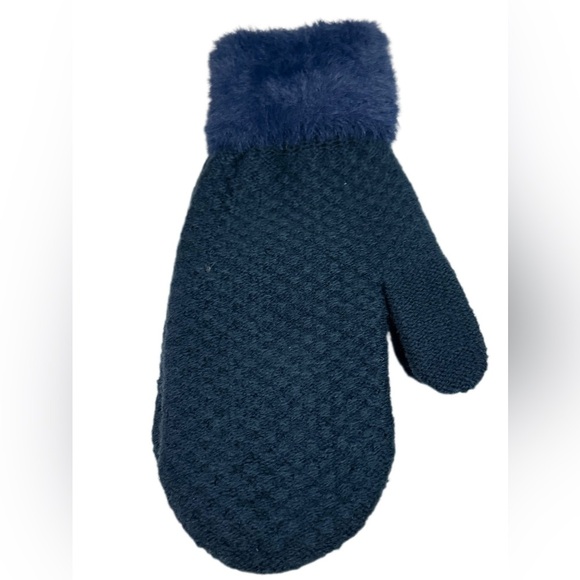 Cozy Navy Blue Knit Mittens New - Picture 1 of 1